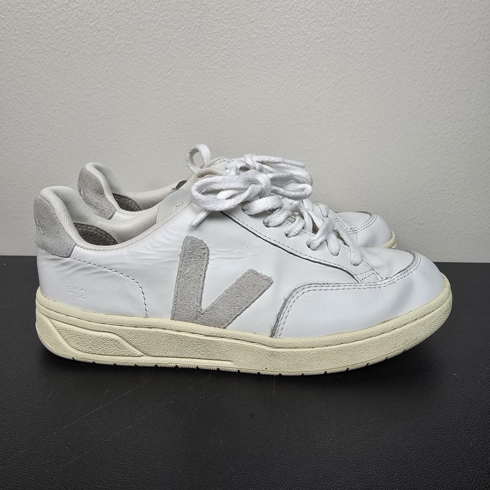 Veja Shoes Womens Size 5 White V-12 Leather Casual Walking‎ Athletic Sneakers